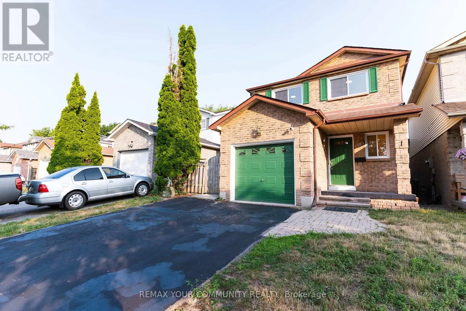 1553 NORWILL CRESCENT