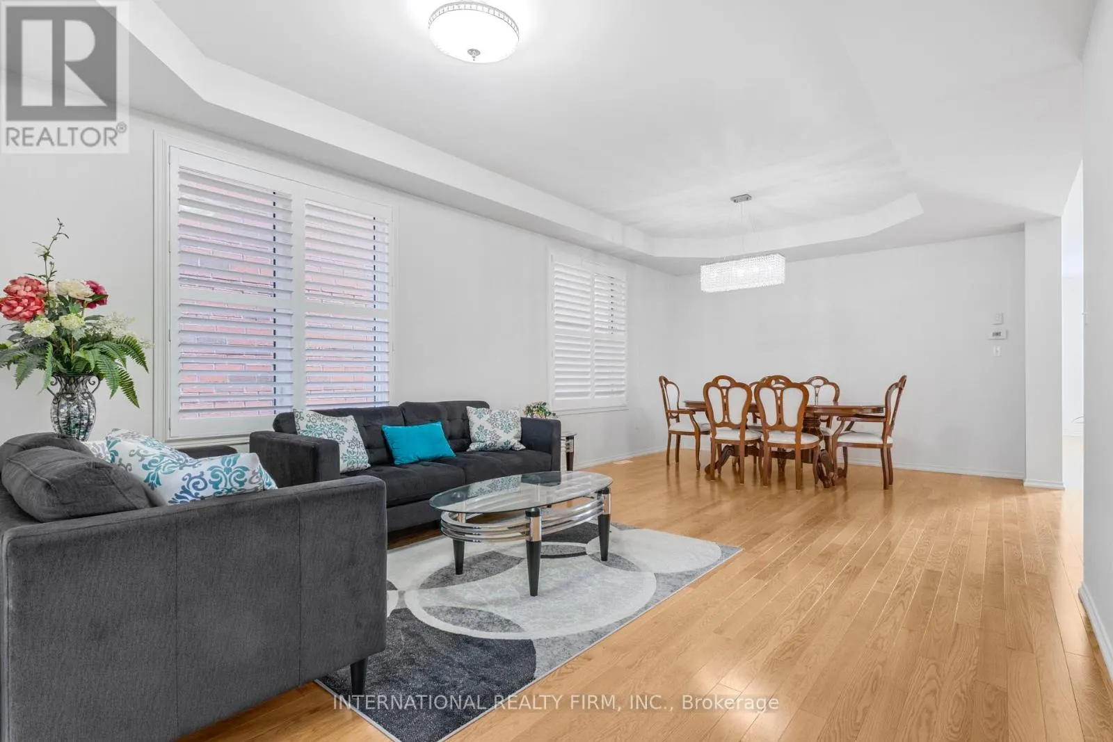 2537 SNOW KNIGHT DRIVE