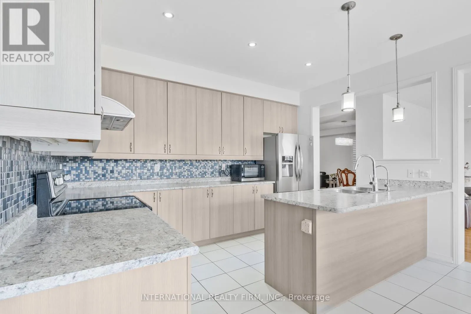 2537 SNOW KNIGHT DRIVE