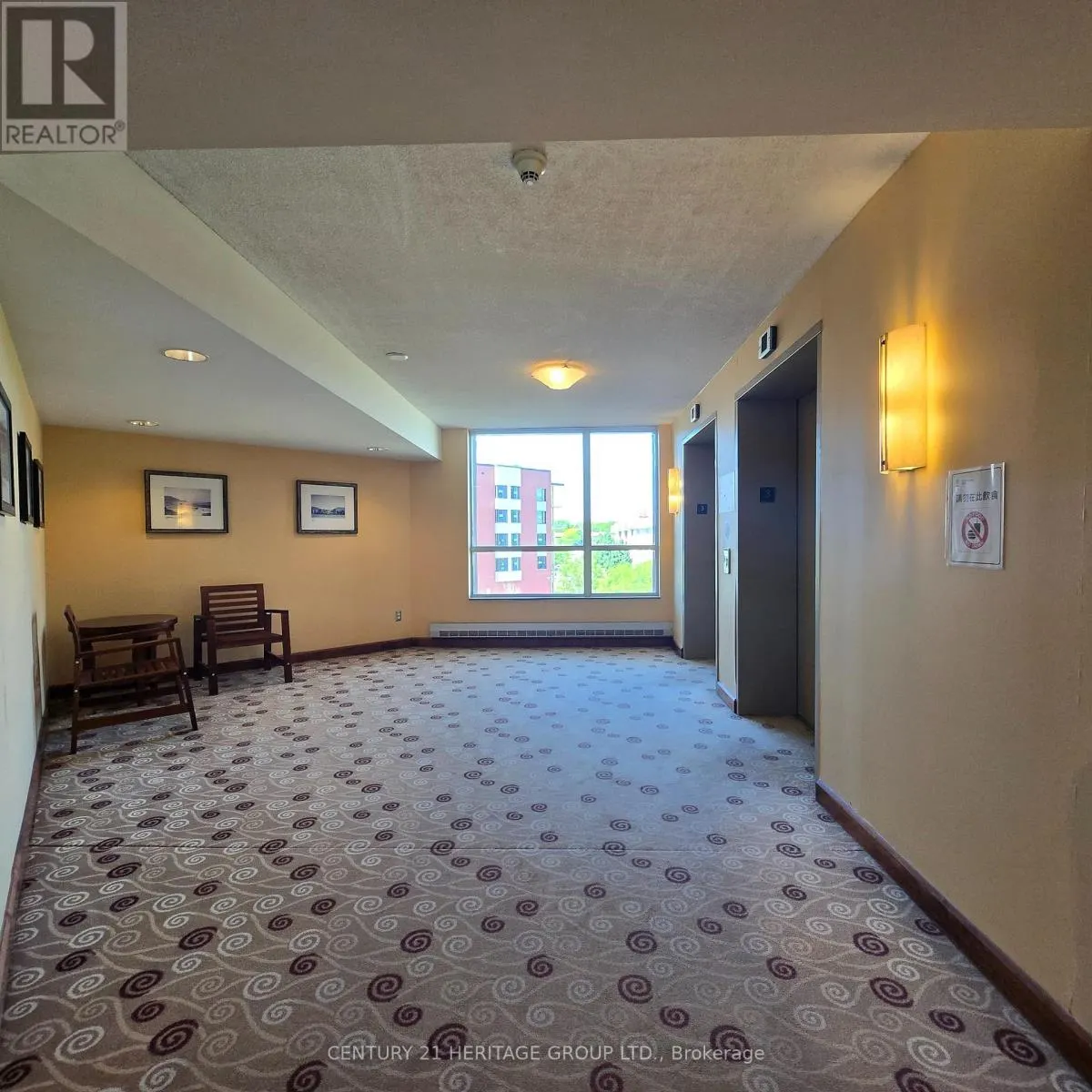 319 - 90 SCOTTFIELD DRIVE