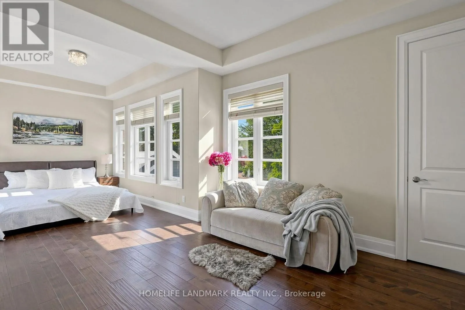 1047 DUNBARTON ROAD