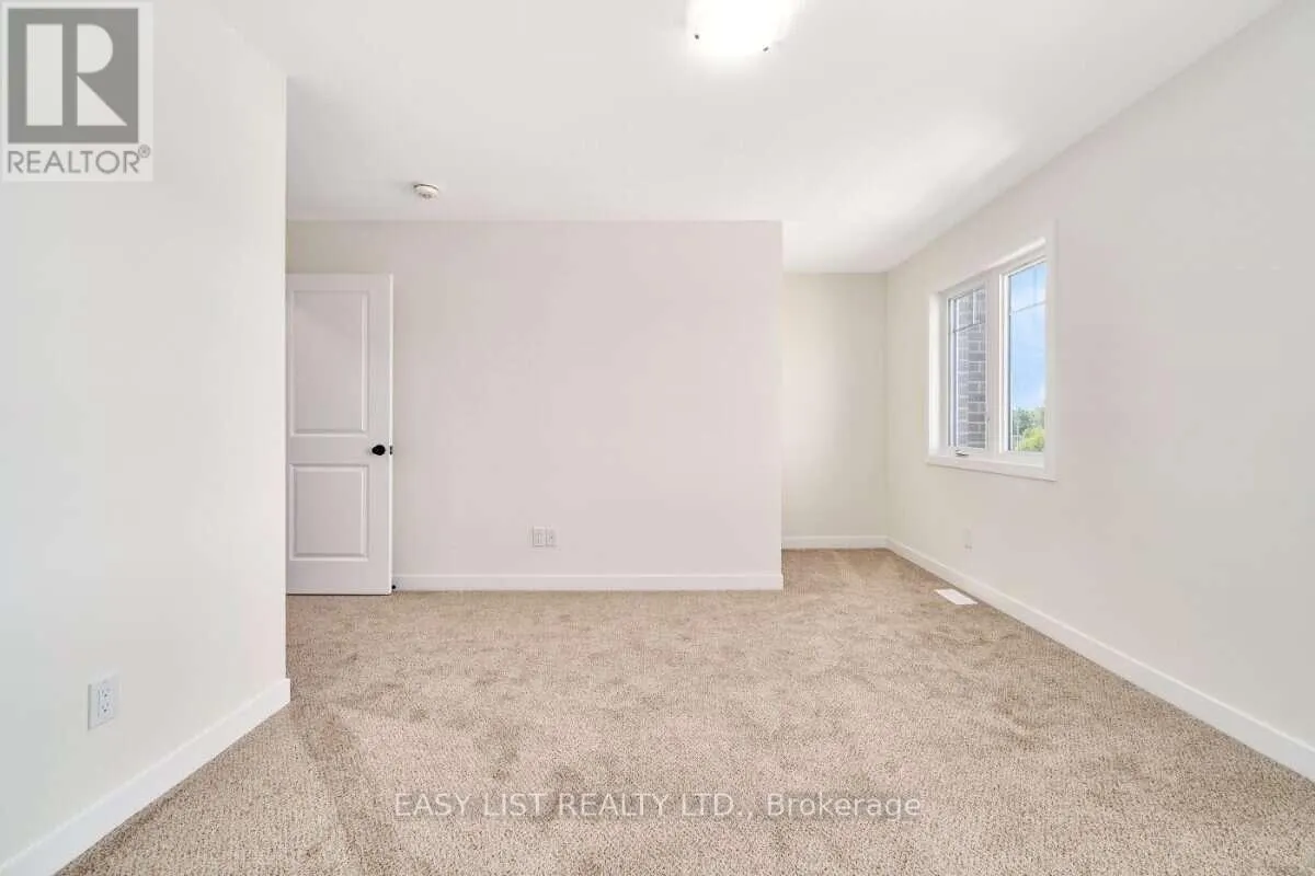 27 ADDYMAN CRESCENT