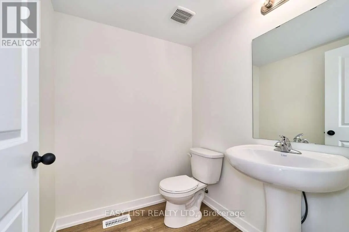 27 ADDYMAN CRESCENT