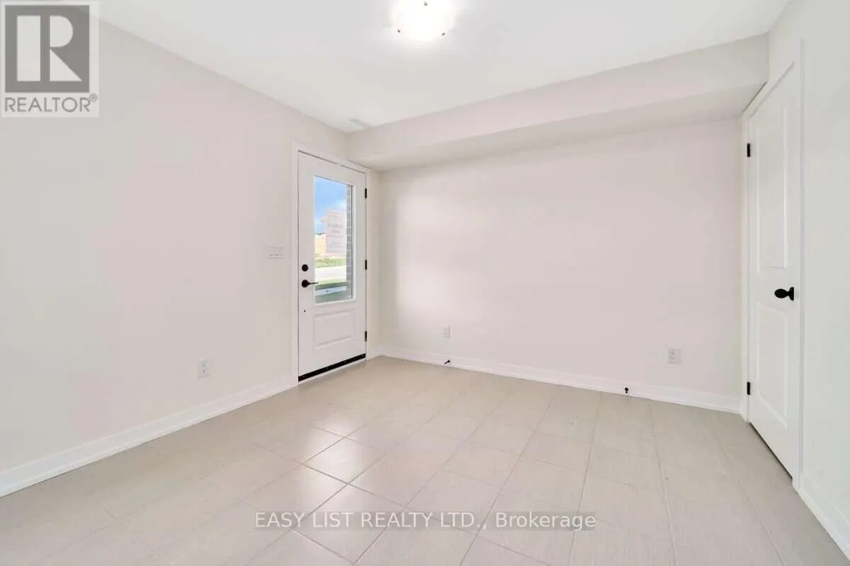 27 ADDYMAN CRESCENT