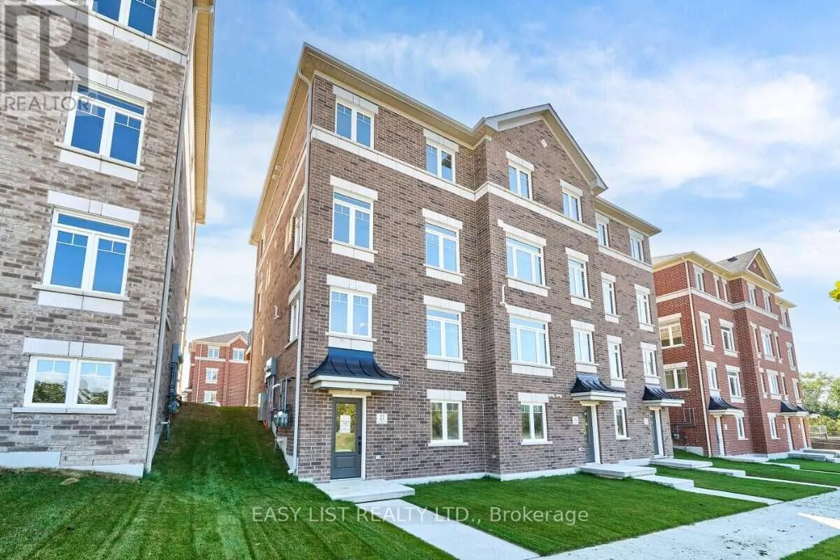 27 ADDYMAN CRESCENT