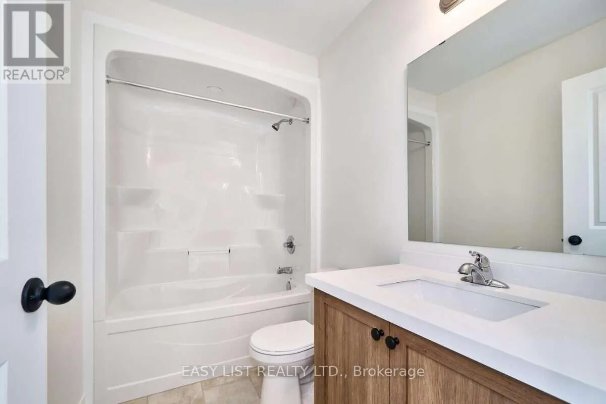 27 ADDYMAN CRESCENT