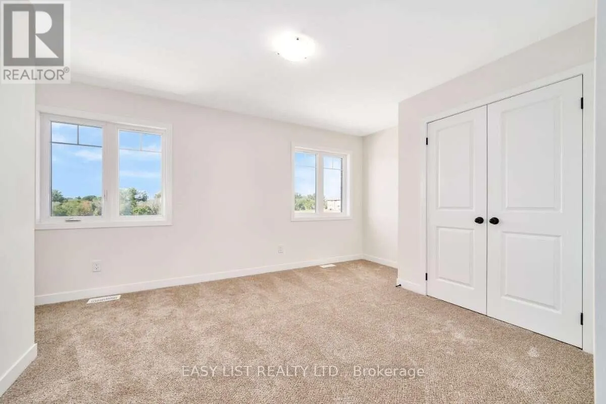 27 ADDYMAN CRESCENT