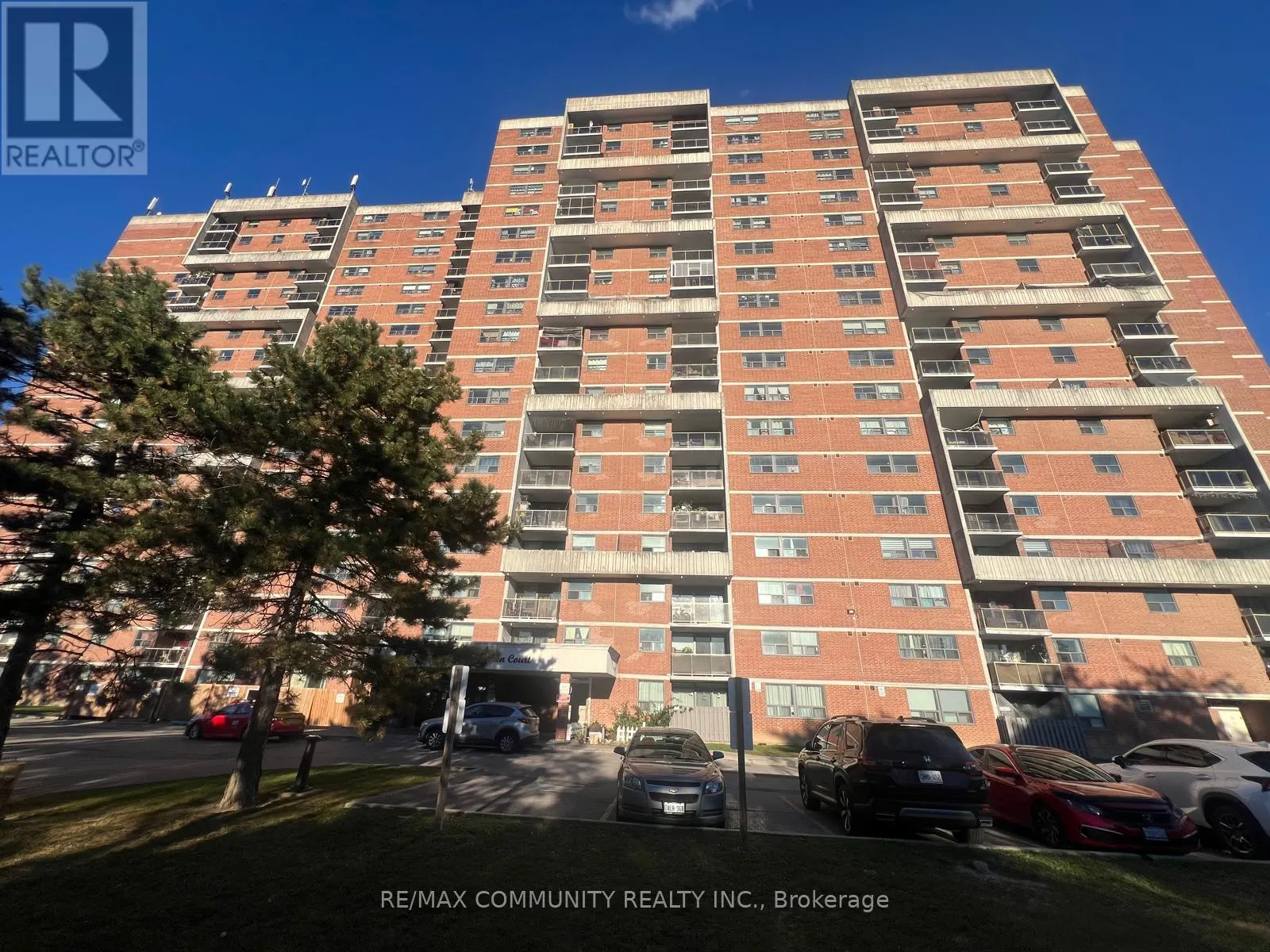 1008 - 100 WINGARDEN COURT