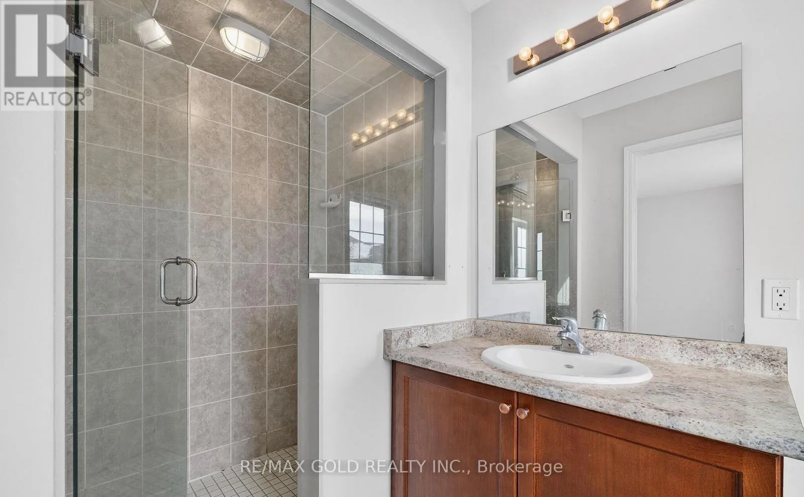 846 ATWATER PATH