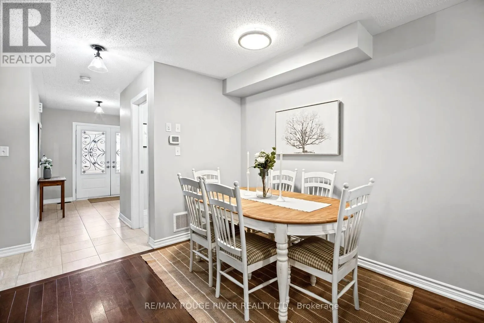 37 - 715 GRANDVIEW STREET N