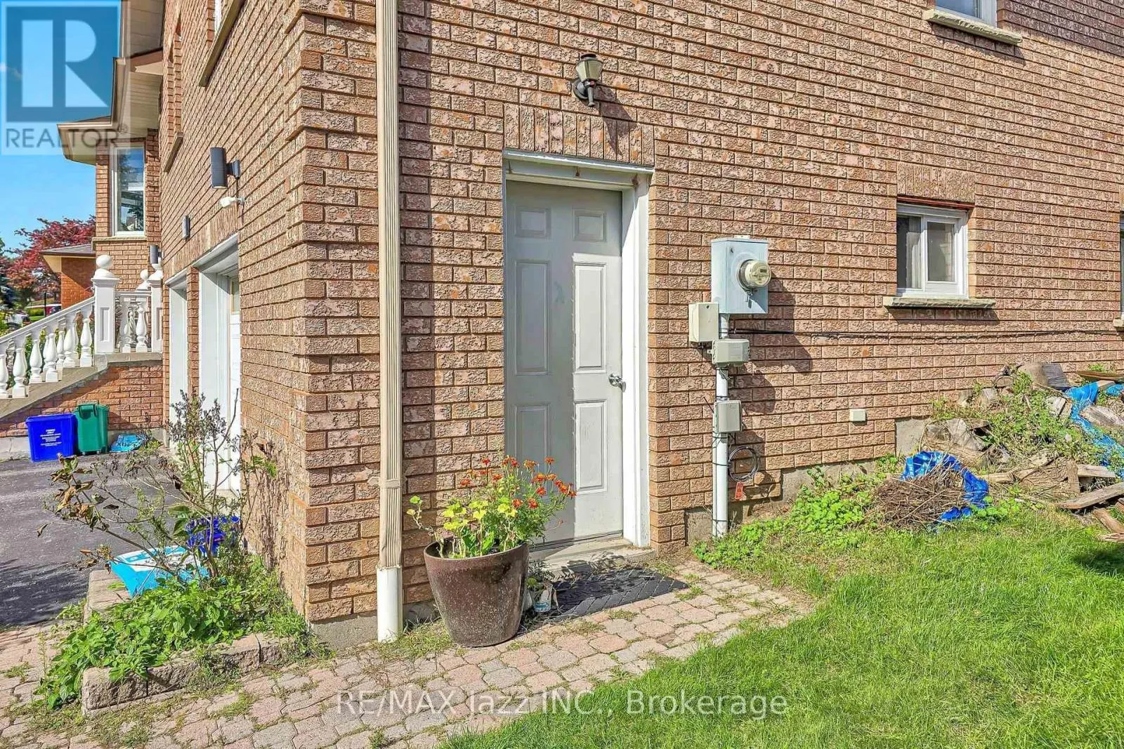 119 ELIZABETH STREET
