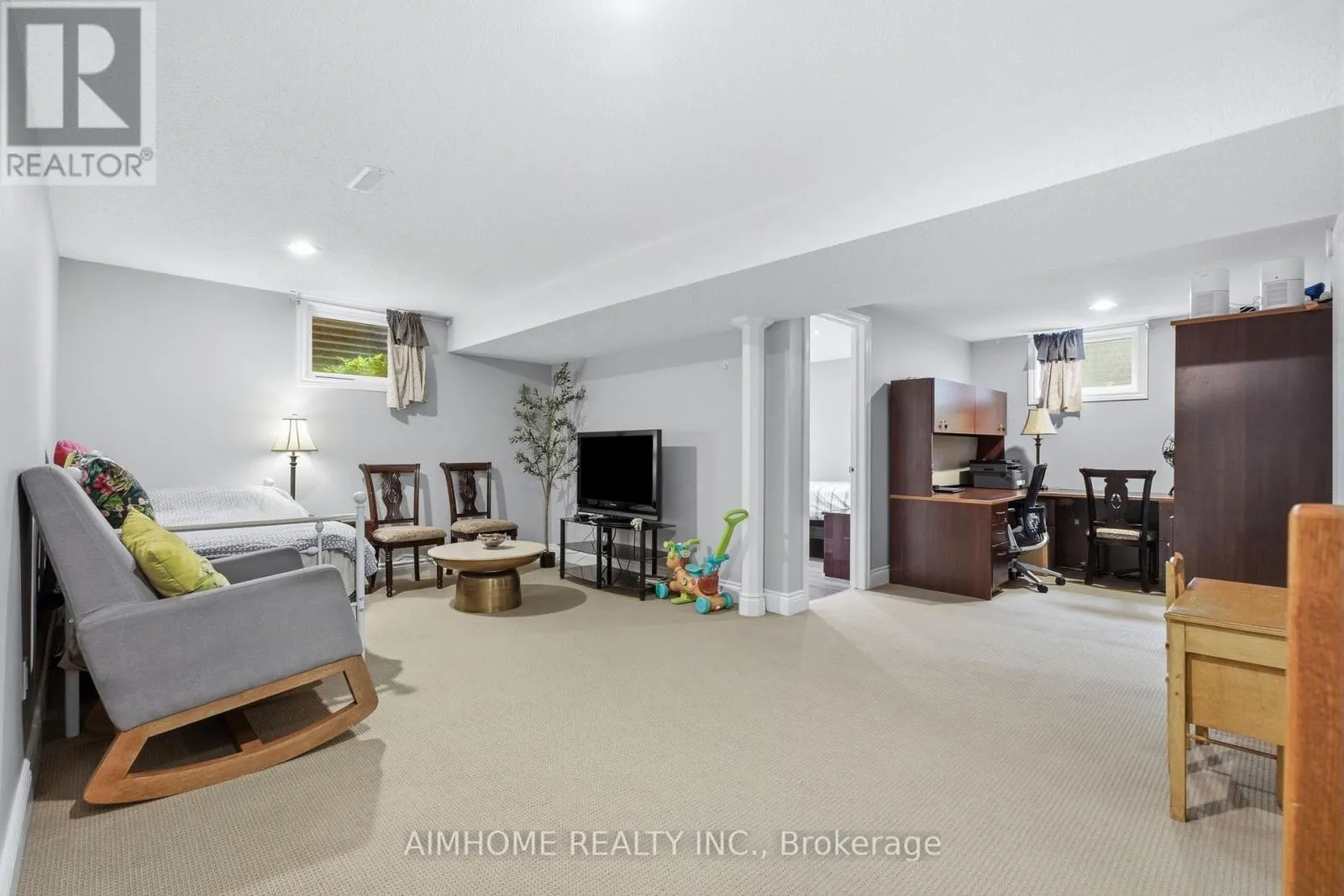 18 HAVILAND DRIVE