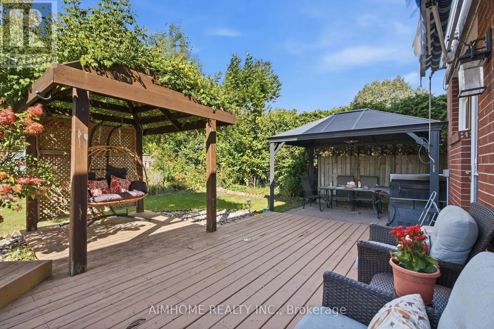 18 HAVILAND DRIVE