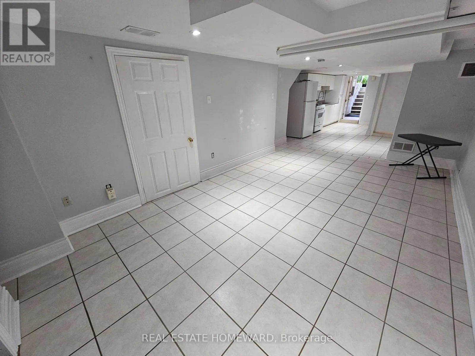 LOWER LEVEL - 19 KEYSTONE AVENUE