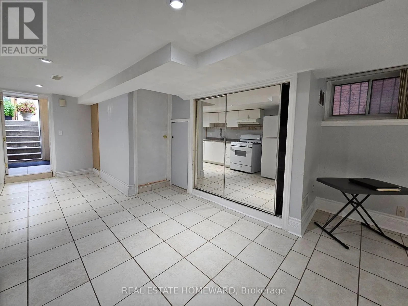 LOWER LEVEL - 19 KEYSTONE AVENUE