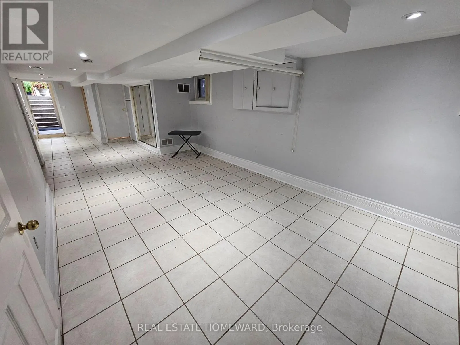 LOWER LEVEL - 19 KEYSTONE AVENUE