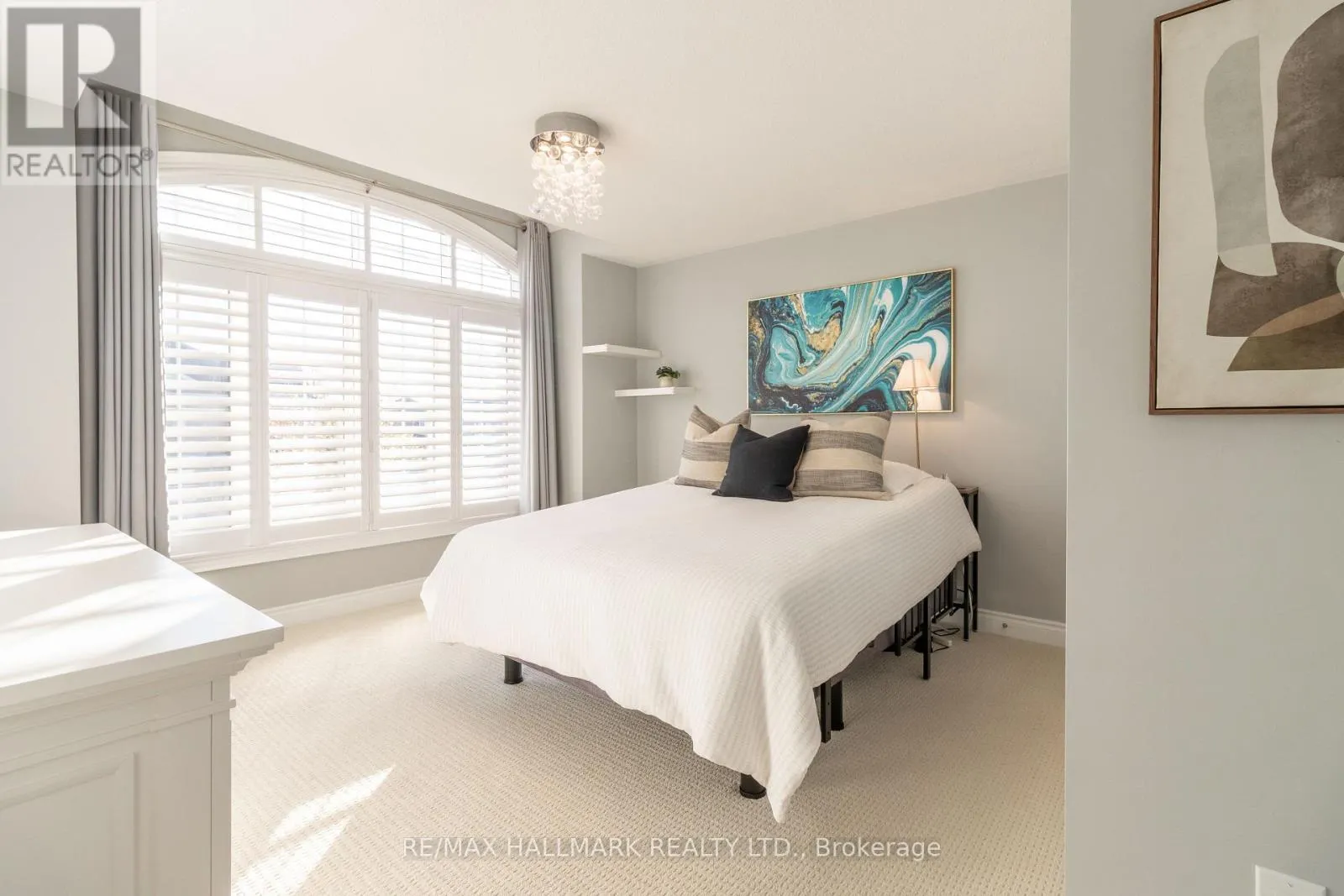 27 BEVERTON CRESCENT