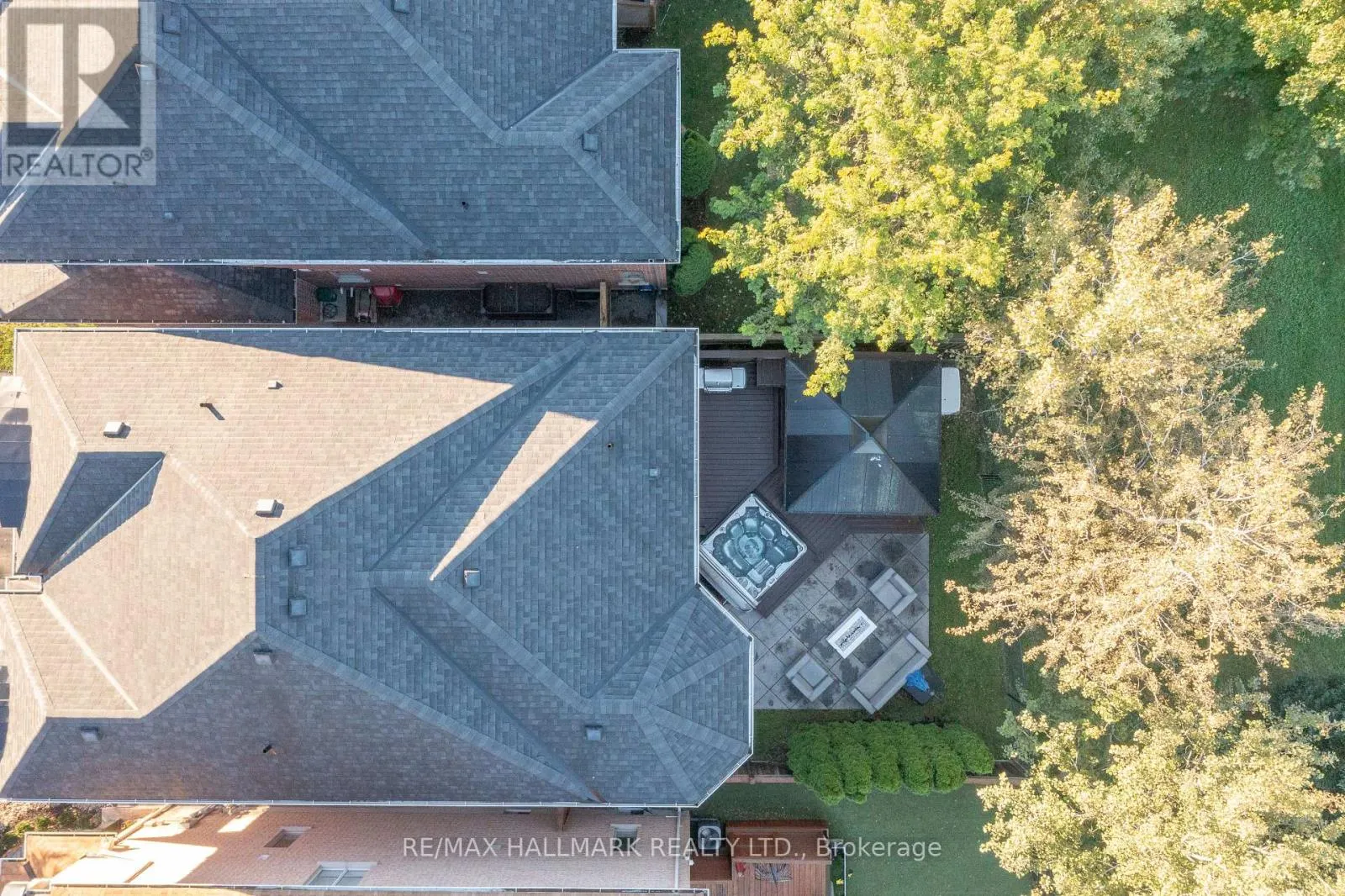 27 BEVERTON CRESCENT
