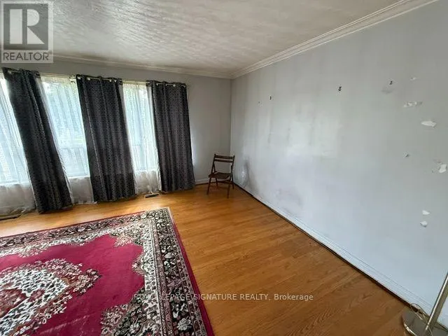 16 HOSHLEGA DRIVE