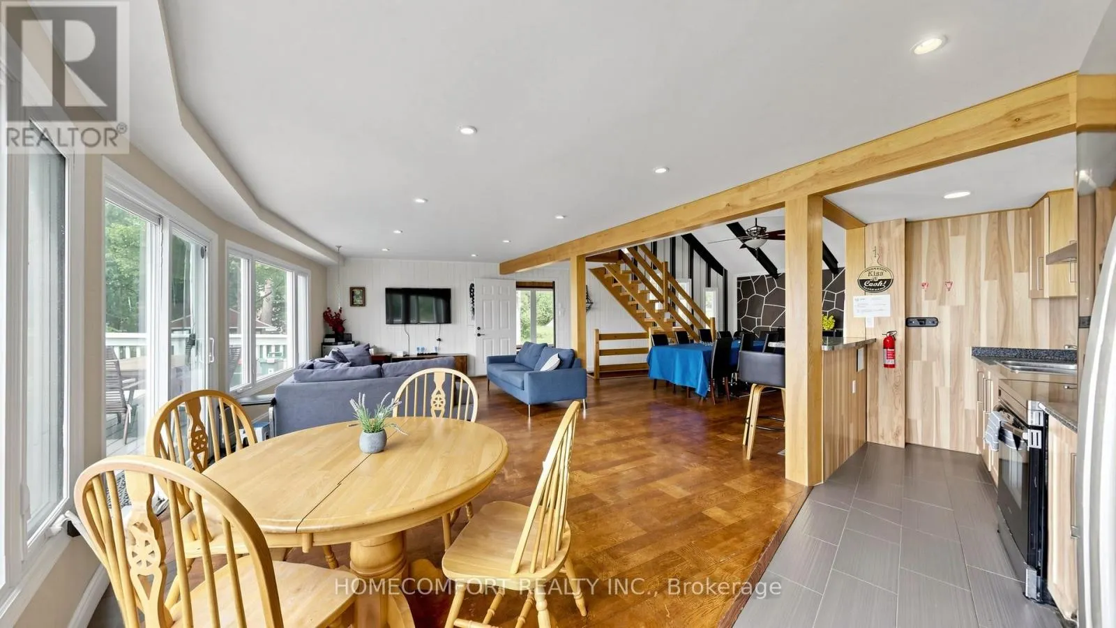 108 MORRIS LANE