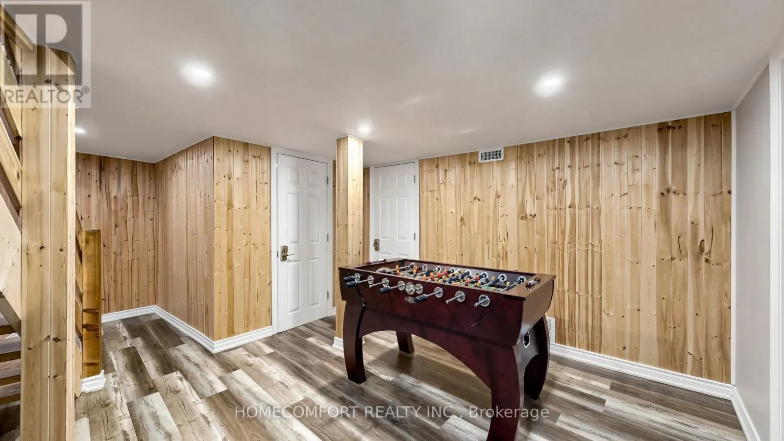 108 MORRIS LANE