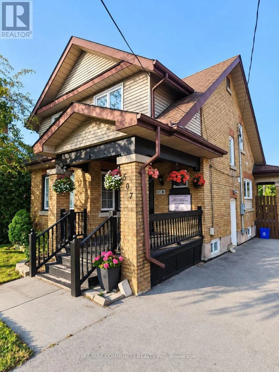 BSMT - 507 BROCK STREET S