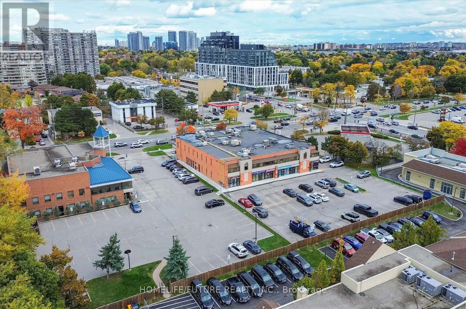 1906 - 3260 SHEPPARD AVENUE E
