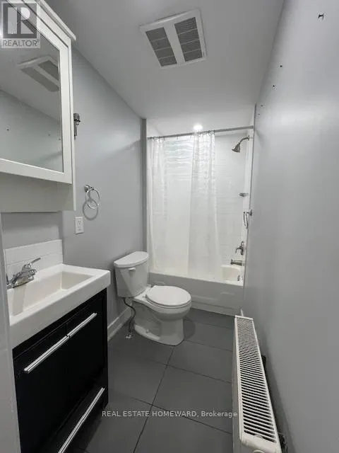 1 - 1659 GERRARD STREET E