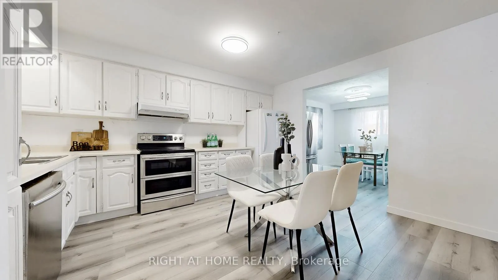 12A KENMORE AVENUE