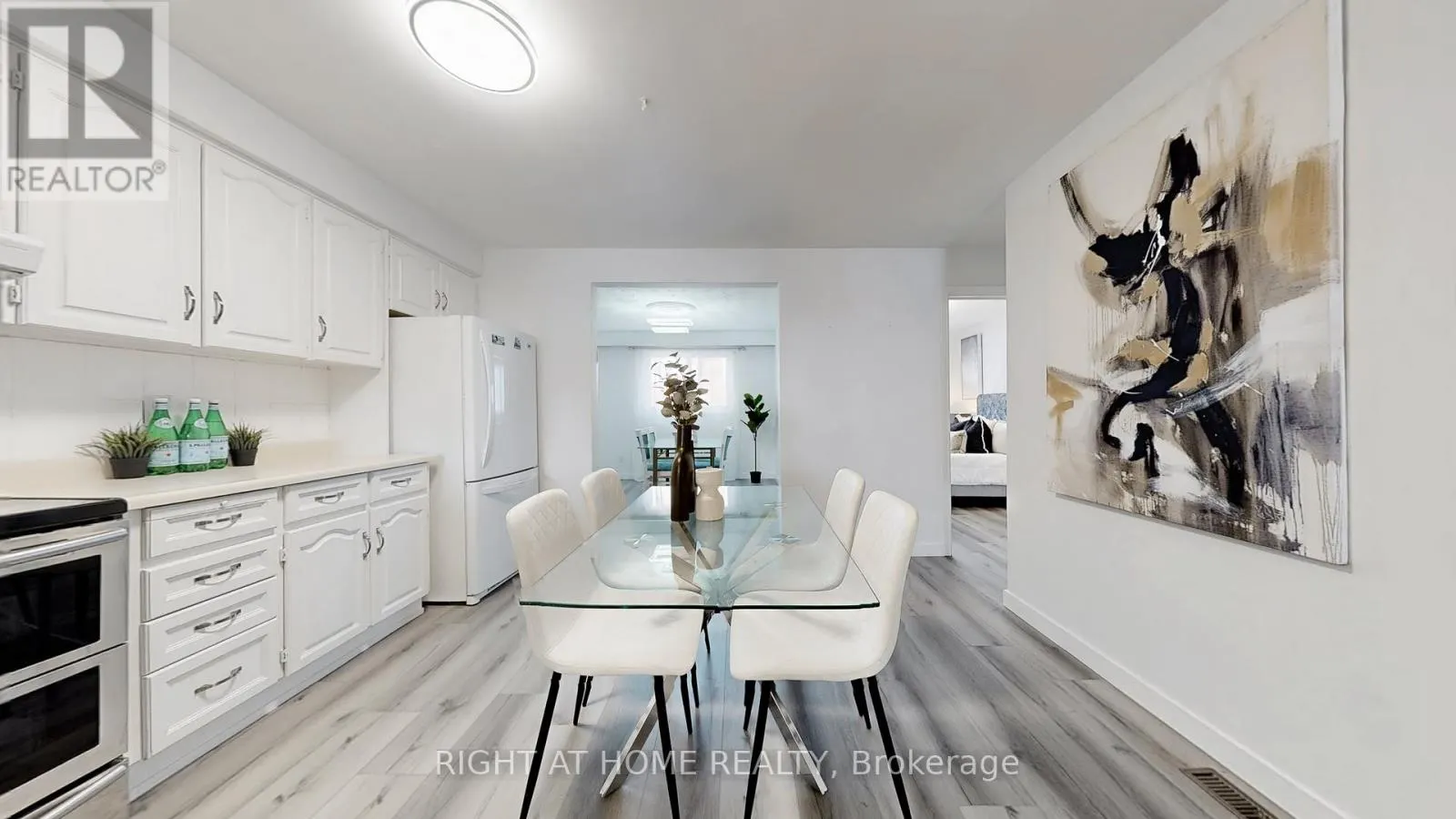 12A KENMORE AVENUE