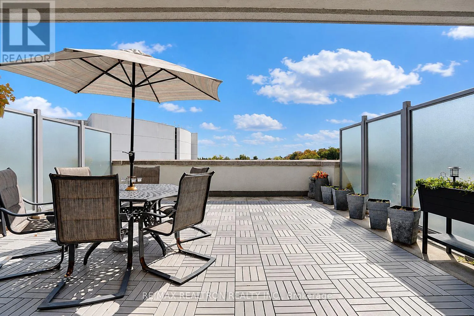 301 - 50 BRIAN HARRISON WAY