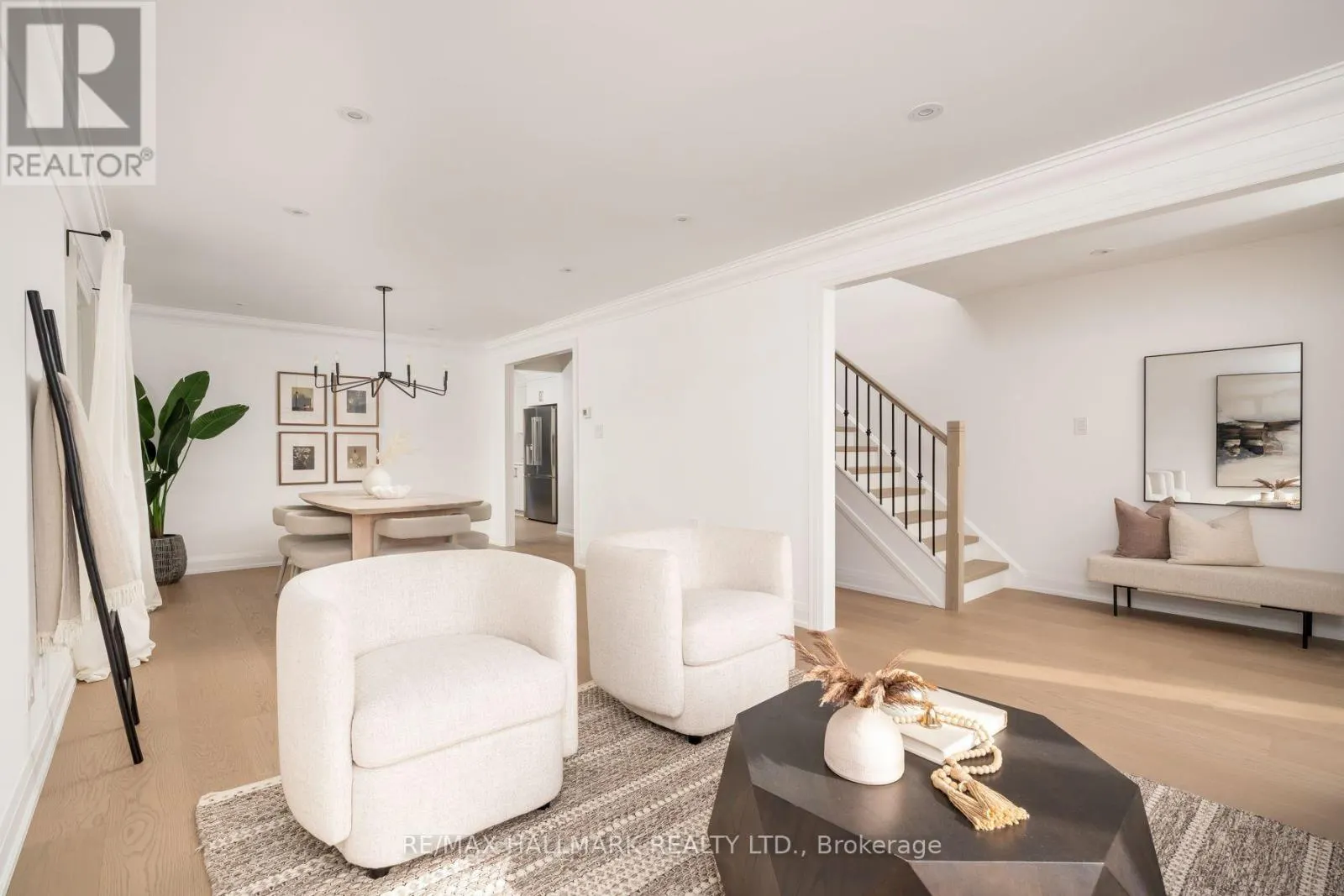 226 MORTIMER AVENUE