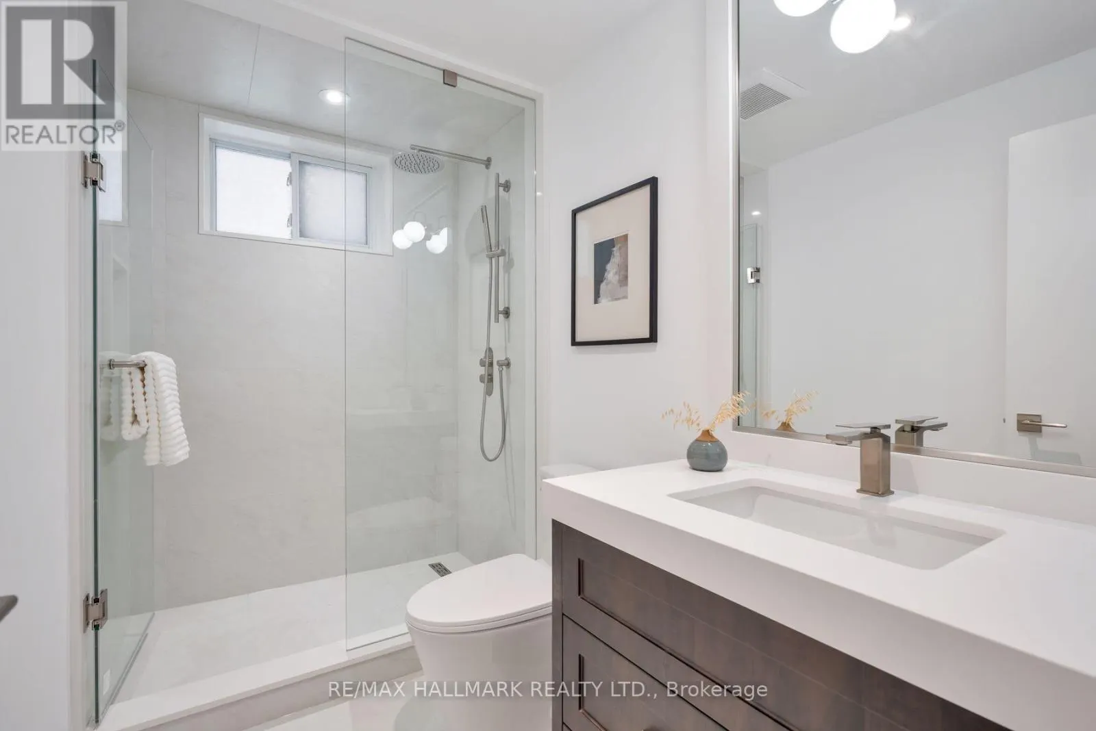 226 MORTIMER AVENUE