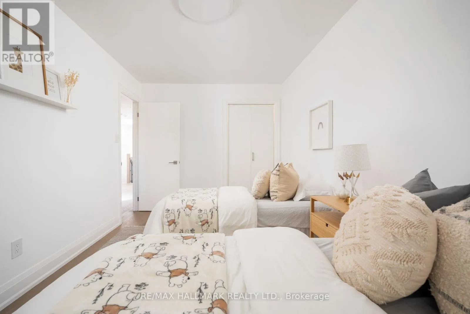 226 MORTIMER AVENUE