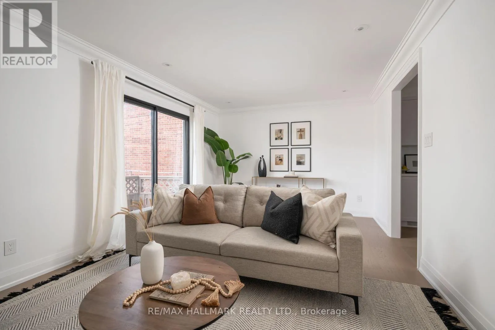 226 MORTIMER AVENUE