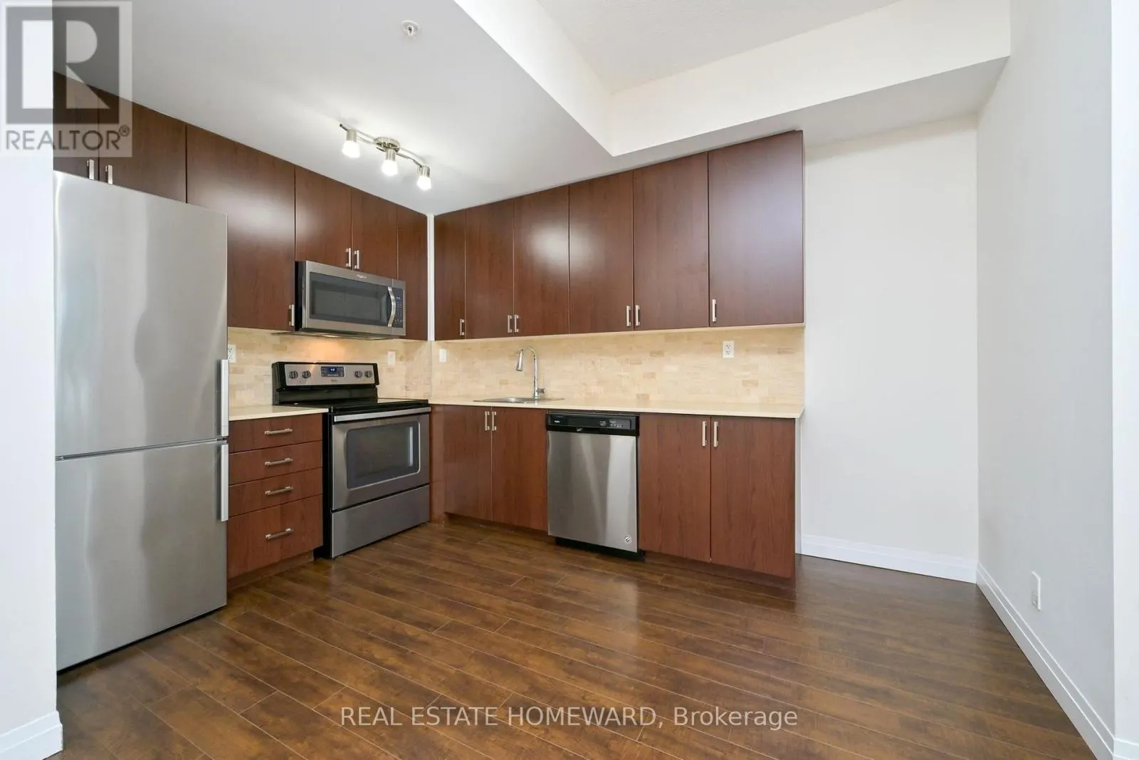 113 - 22 EAST HAVEN DRIVE