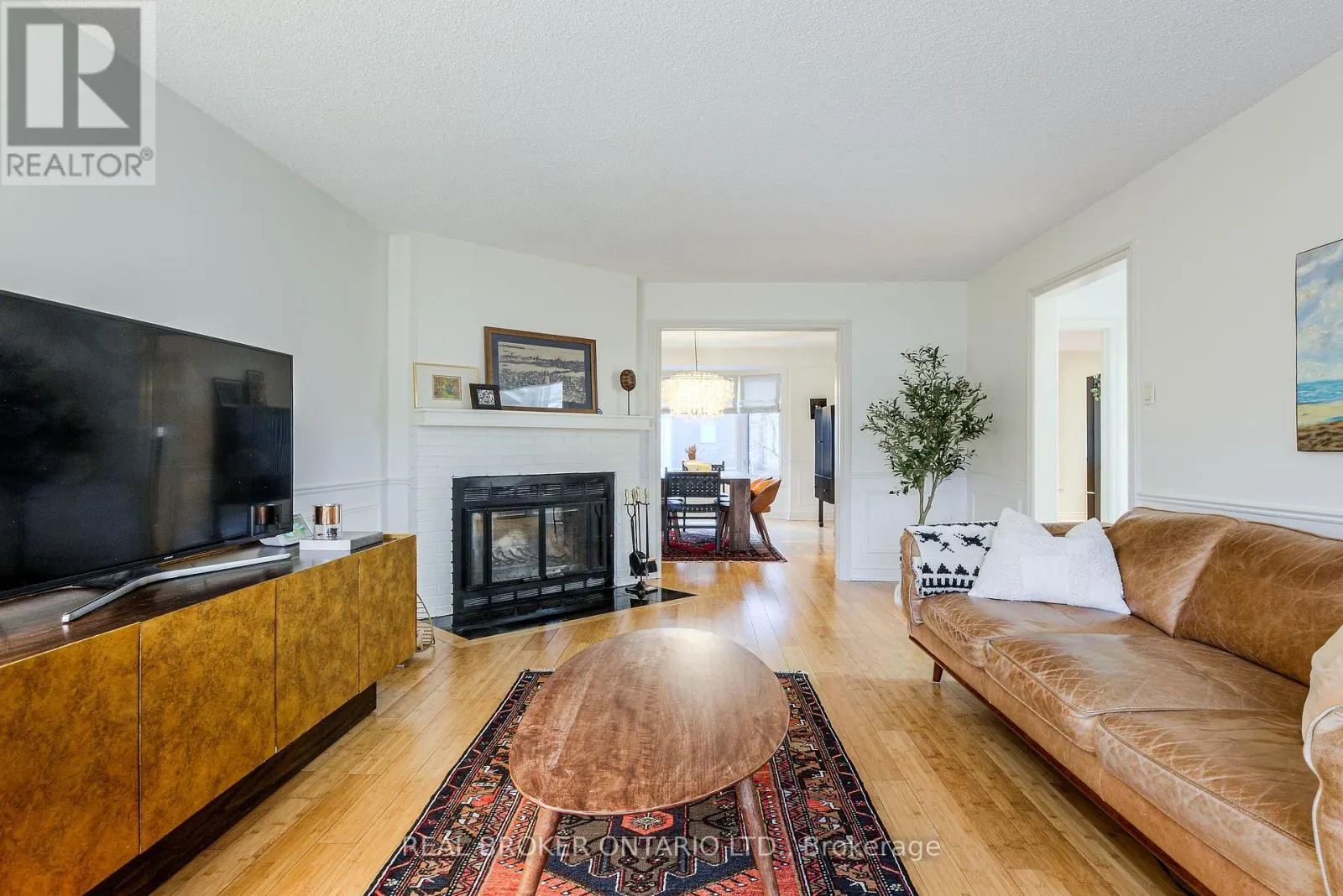 6 - 45 BIRCHMOUNT ROAD