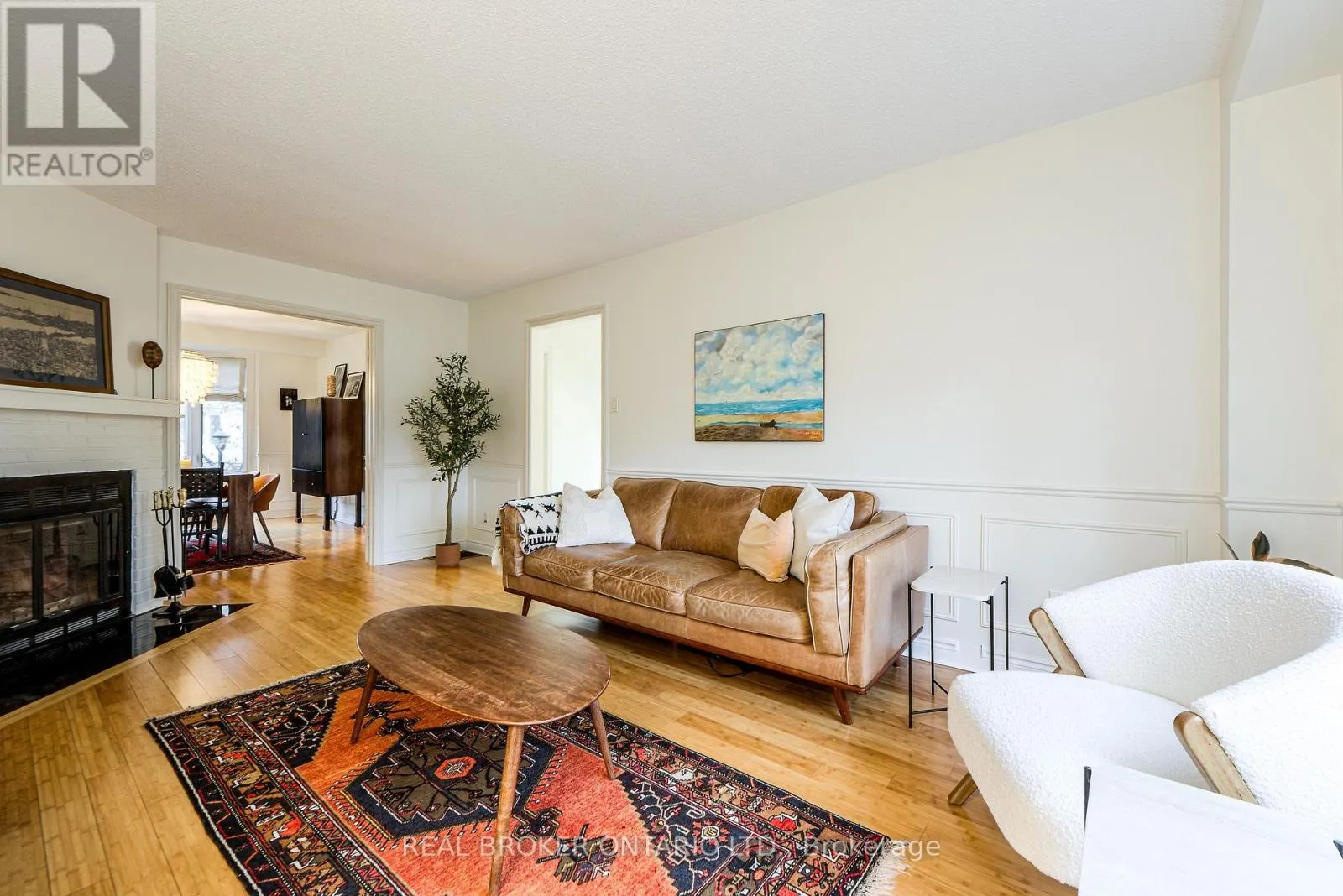 6 - 45 BIRCHMOUNT ROAD