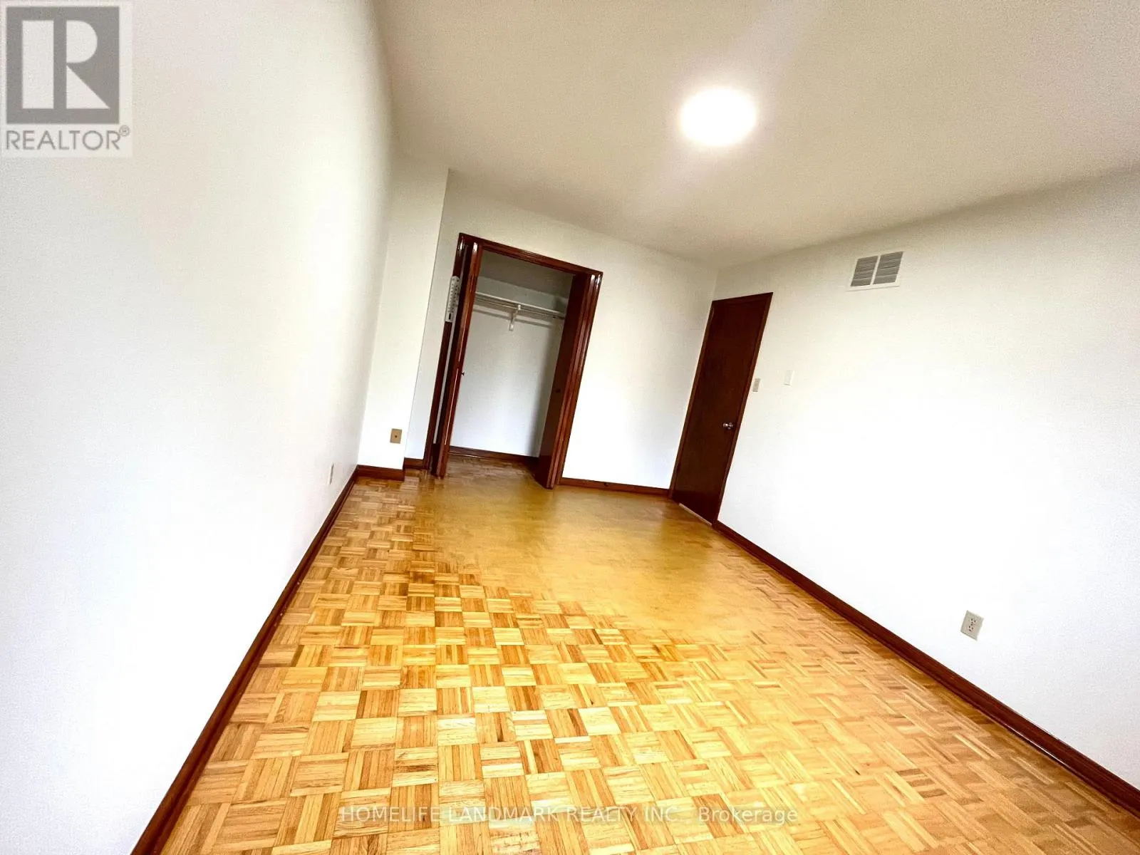 44 LADY CHURCHILL COURT