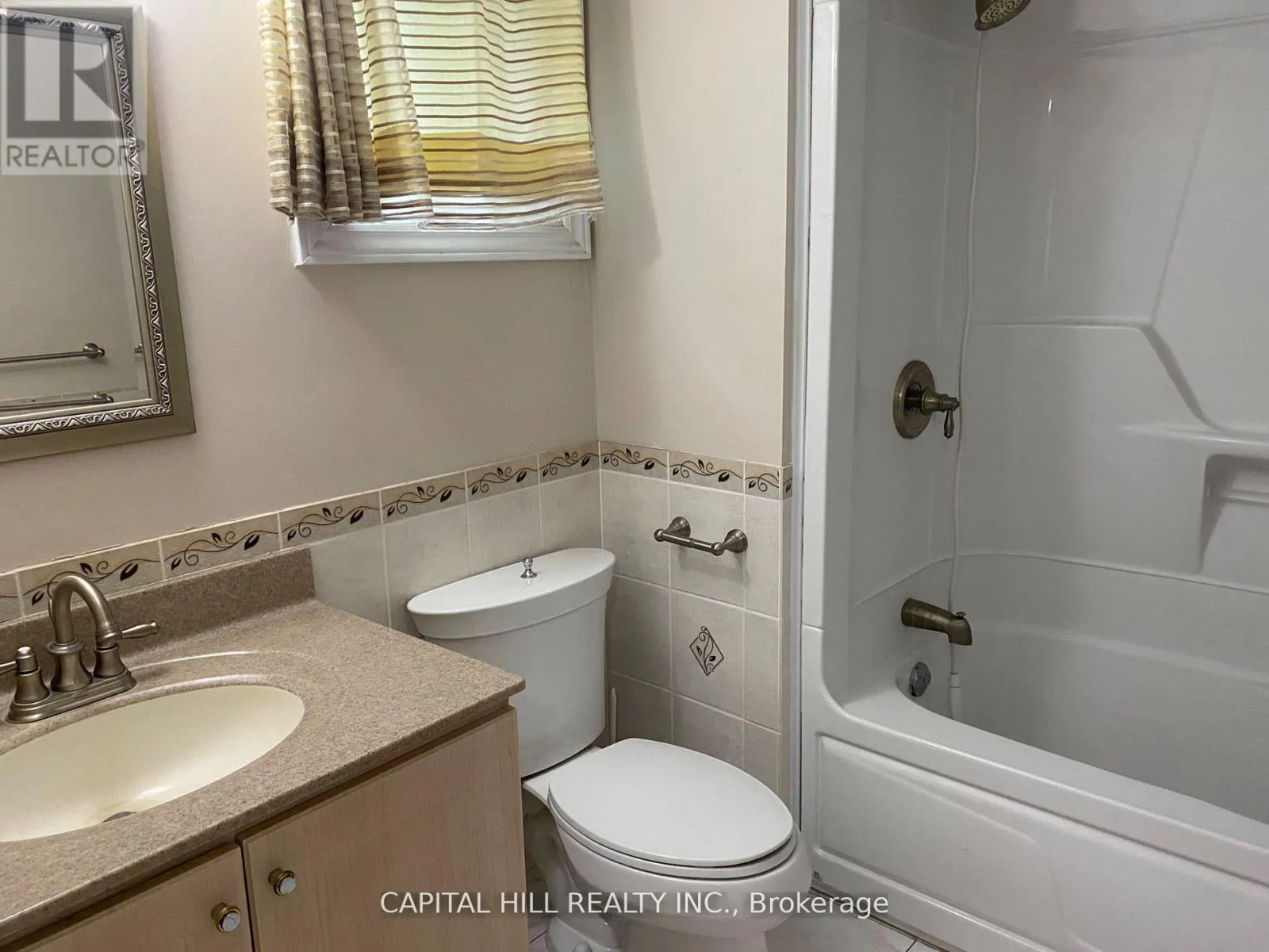 MAIN FLOOR - 34 ALLARD AVENUE