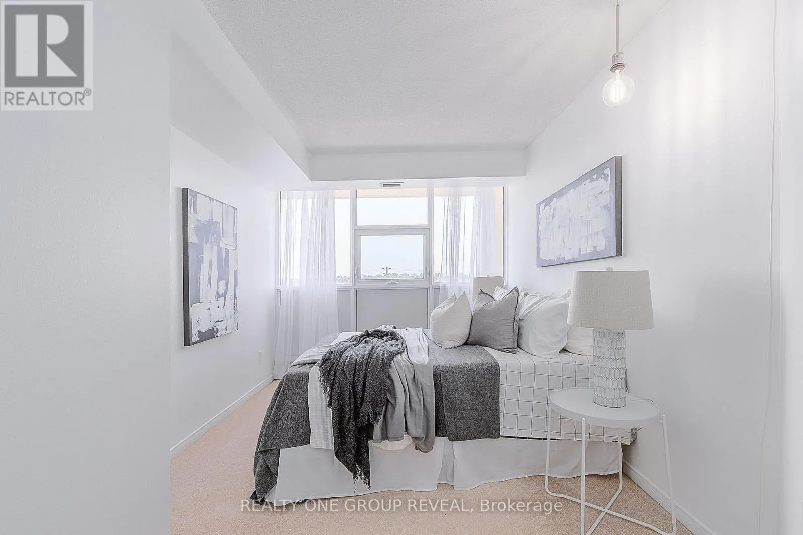 602 - 2 WESTNEY ROAD N