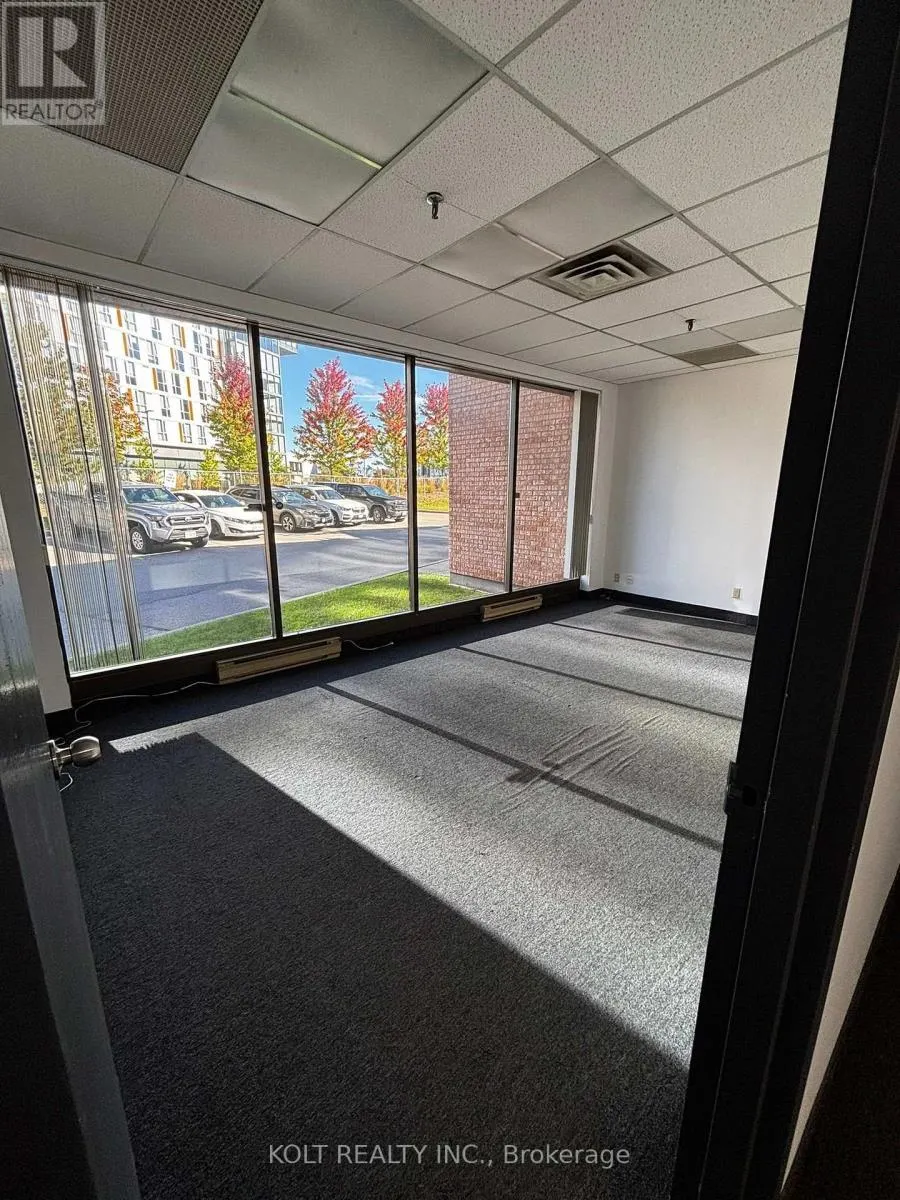 UNIT 6 - 931 PROGRESS AVENUE