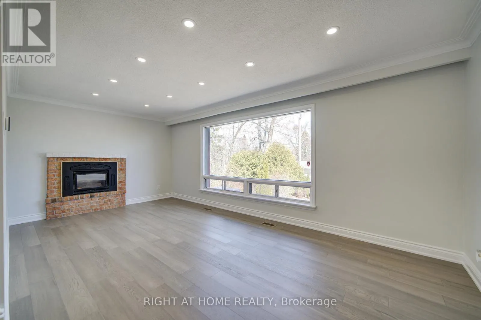 326 JAYBELL GROVE