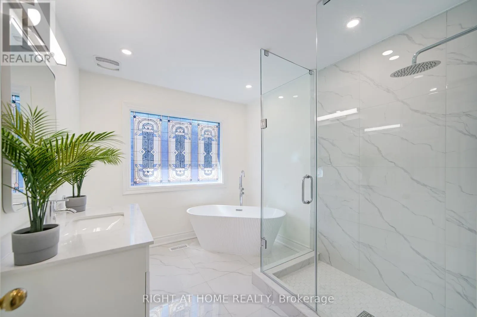 326 JAYBELL GROVE
