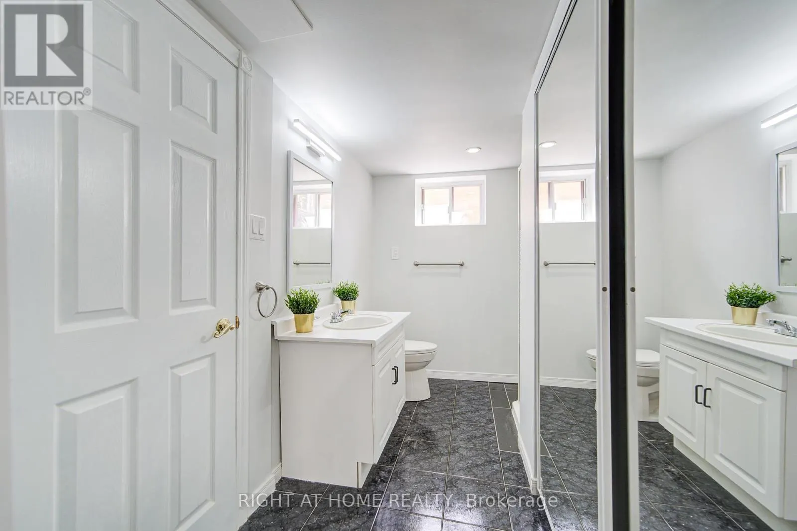 326 JAYBELL GROVE