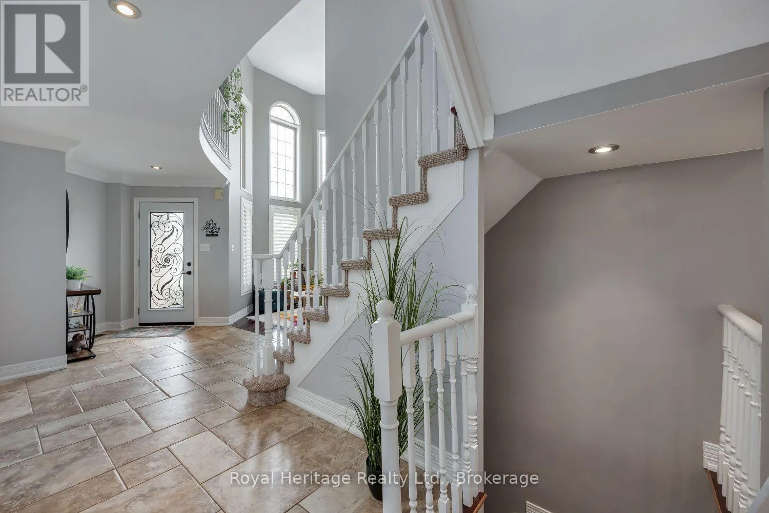 455 ORMOND DRIVE