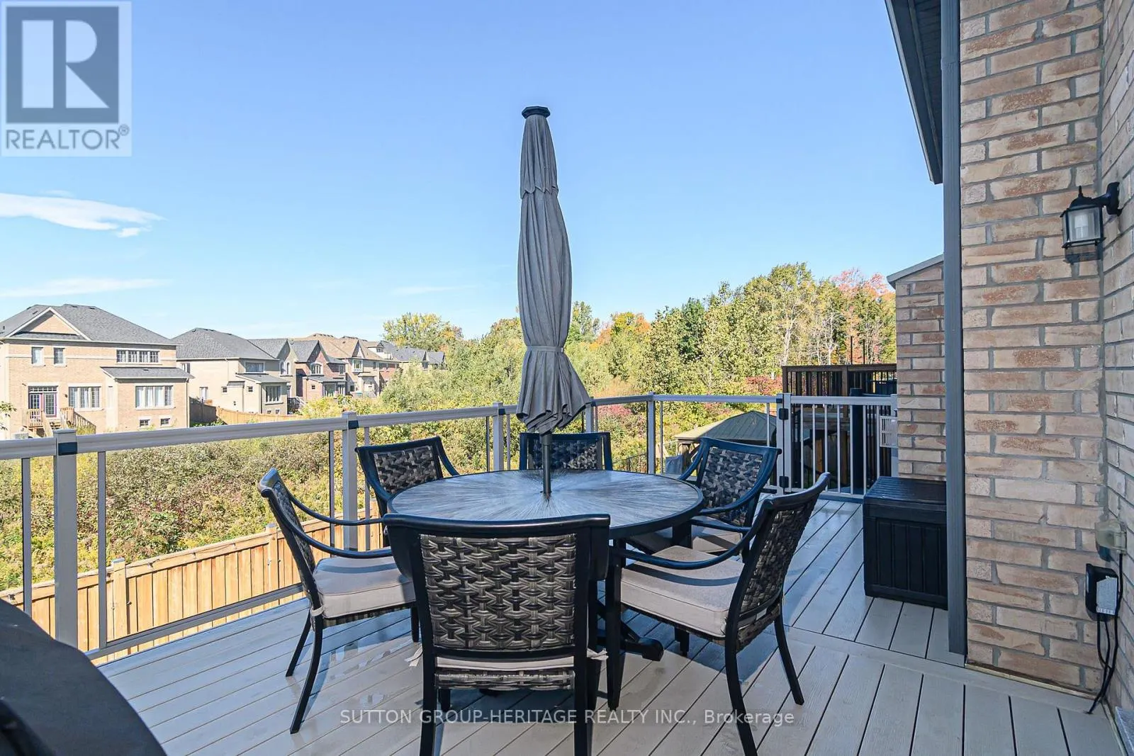 10 BEAVERDAMS DRIVE