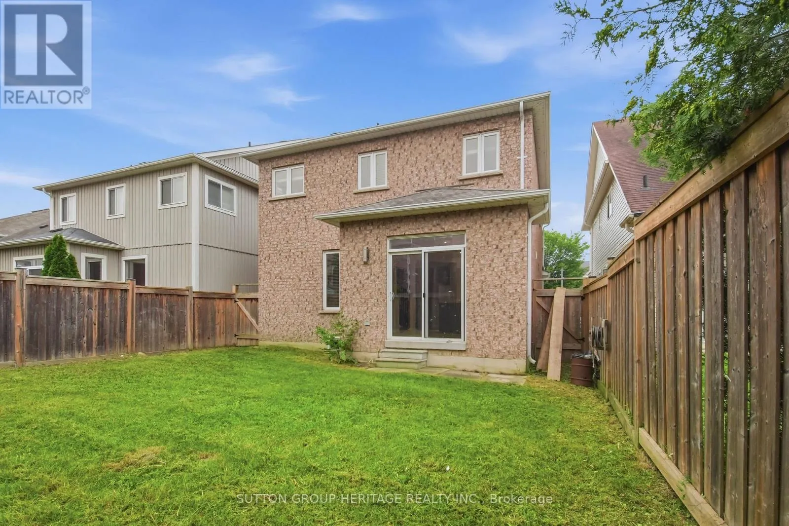 16 SHREWSBURY DRIVE