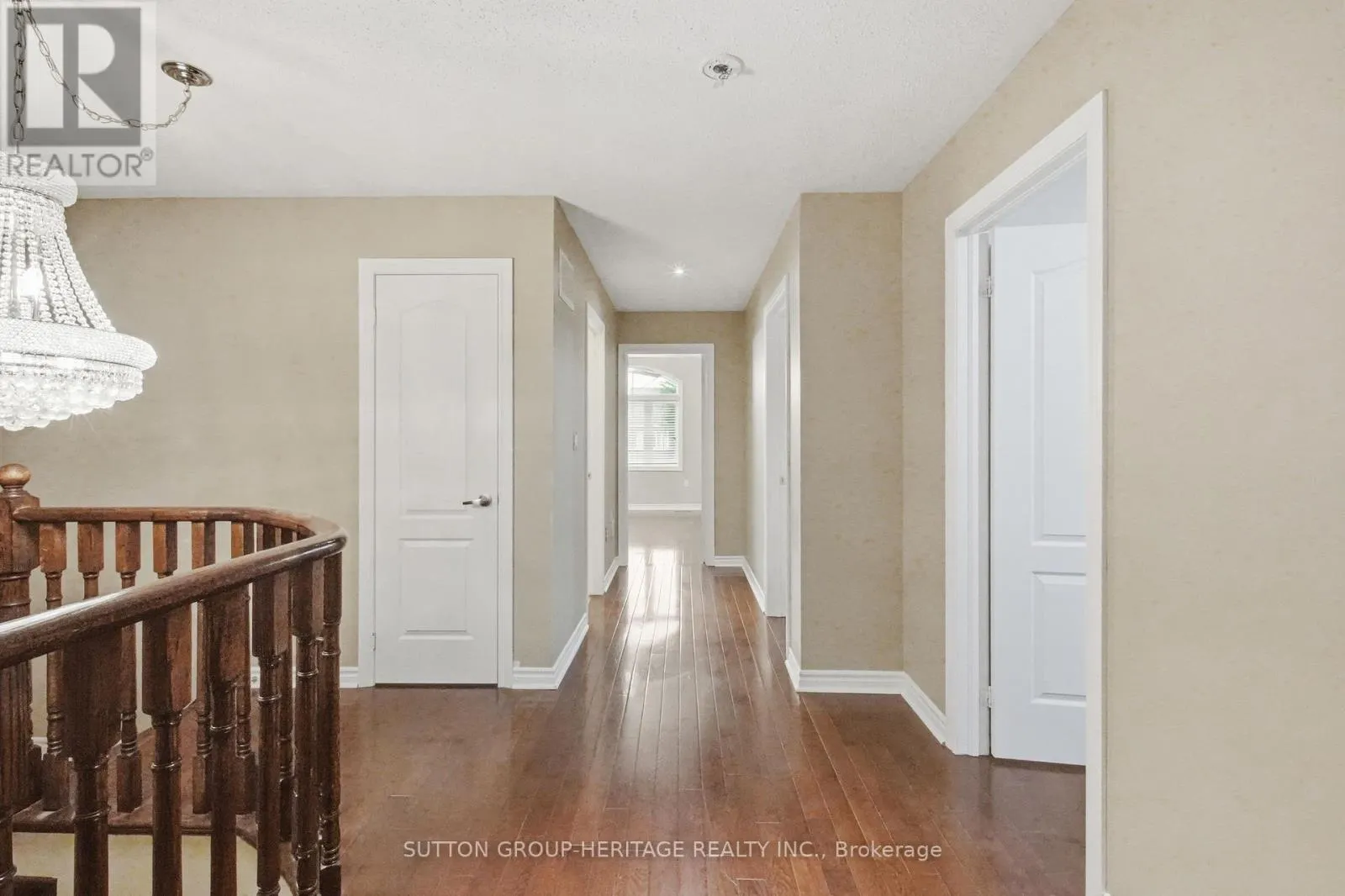 16 SHREWSBURY DRIVE