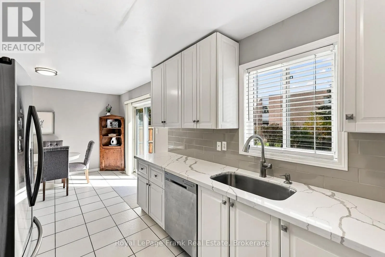 15 SPRUCEWOOD CRESCENT